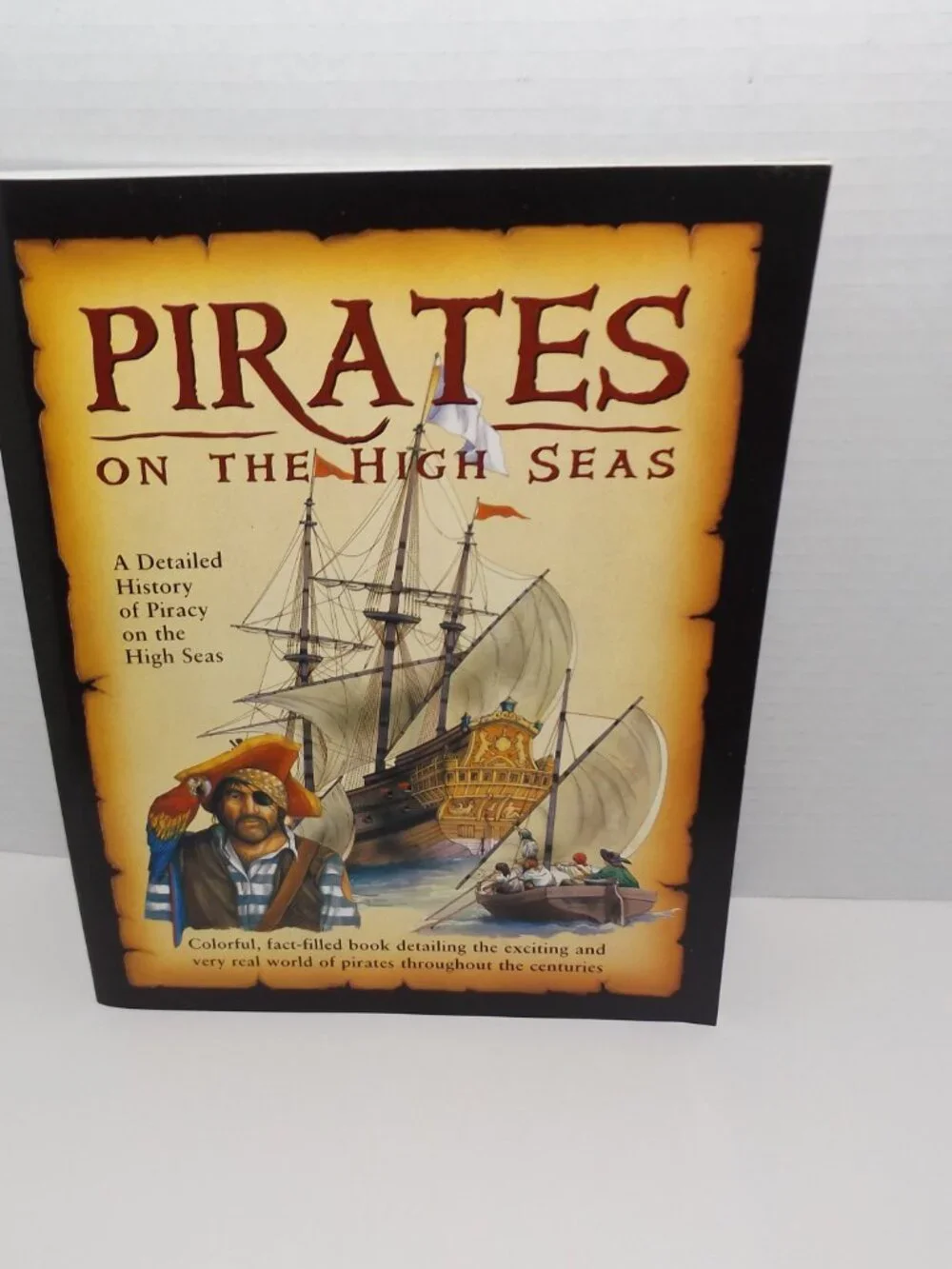 2007 Pirates On The High Seas Book And Ship Set Open Box Complete